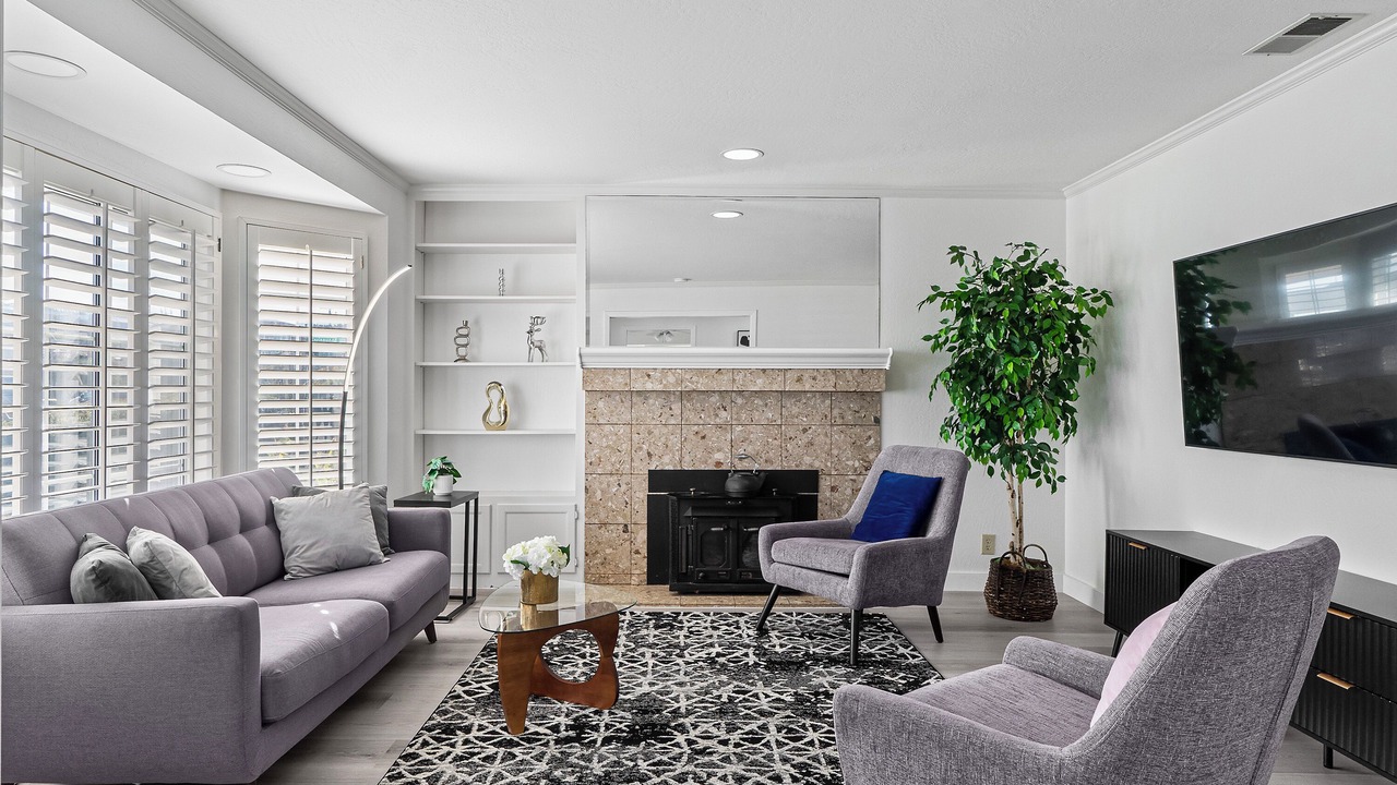 Photo of Livingroom in San Bruno
