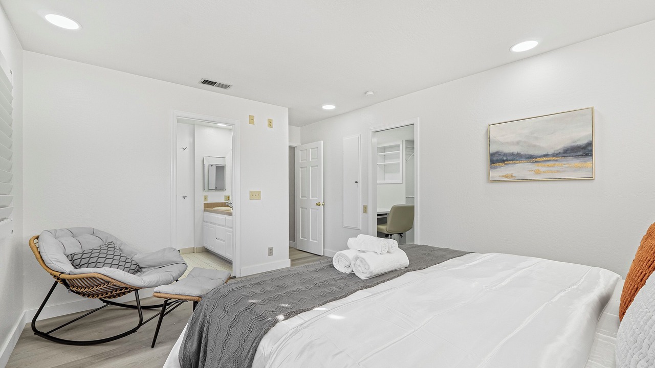 Photo of Bedroom in San Bruno