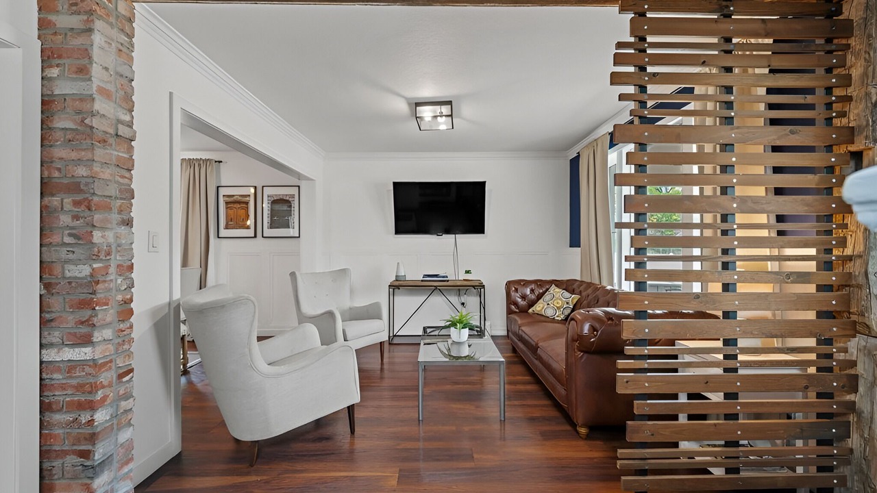 Photo of Livingroom in Kitchener