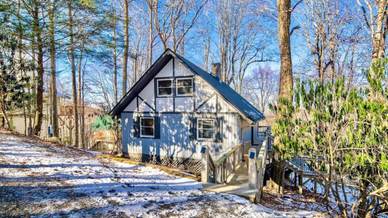 Photo of Outdoor in Charter Hills