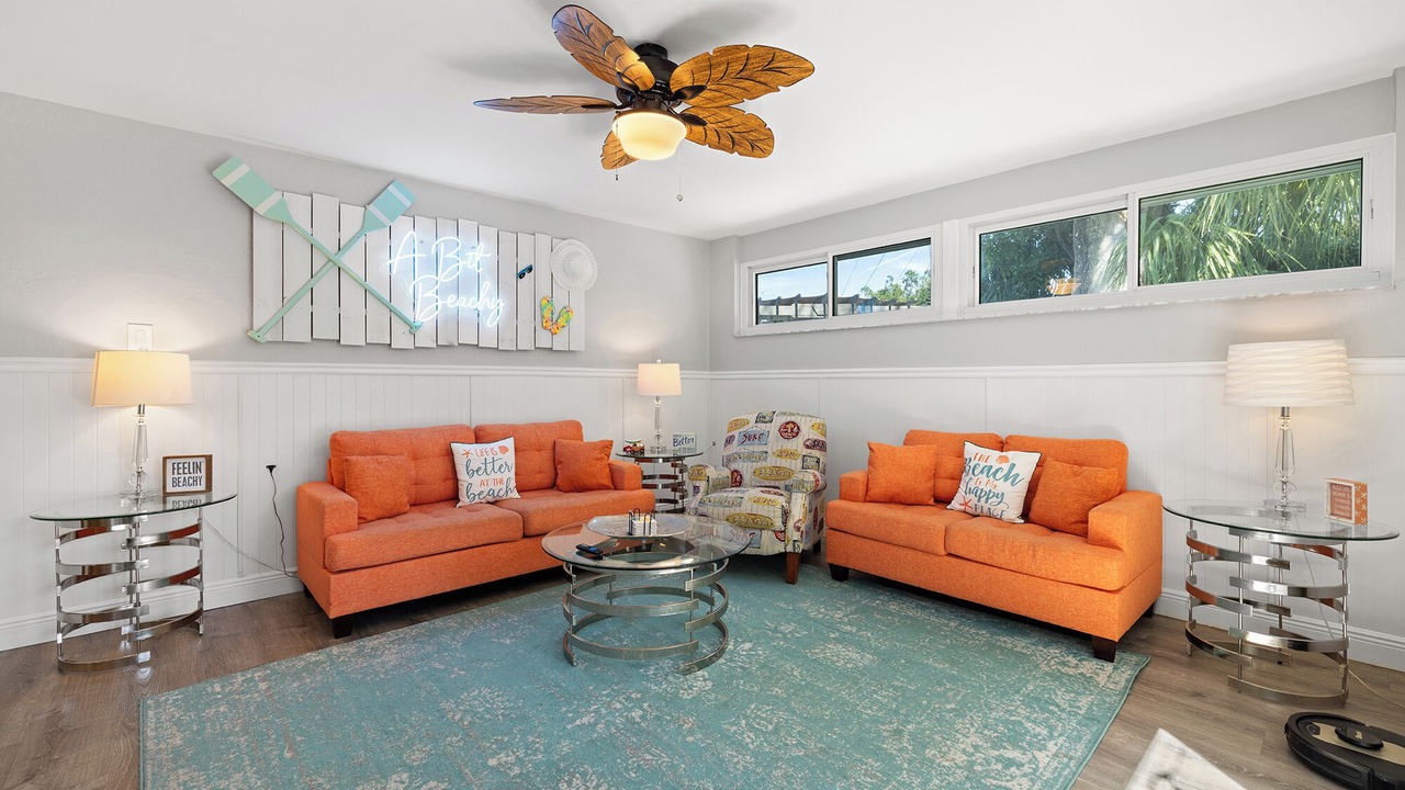 Photo of Livingroom in South Pinellas Community Council