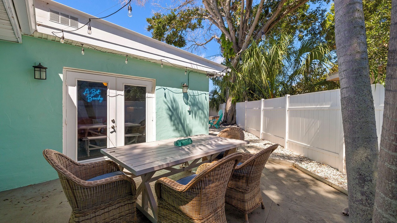 Photo of Outdoor in South Pinellas Community Council