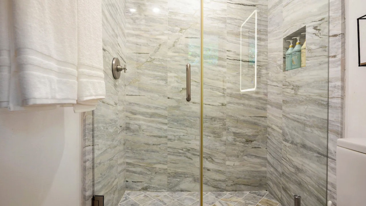 Photo of Bathroom in Hallandale Beach