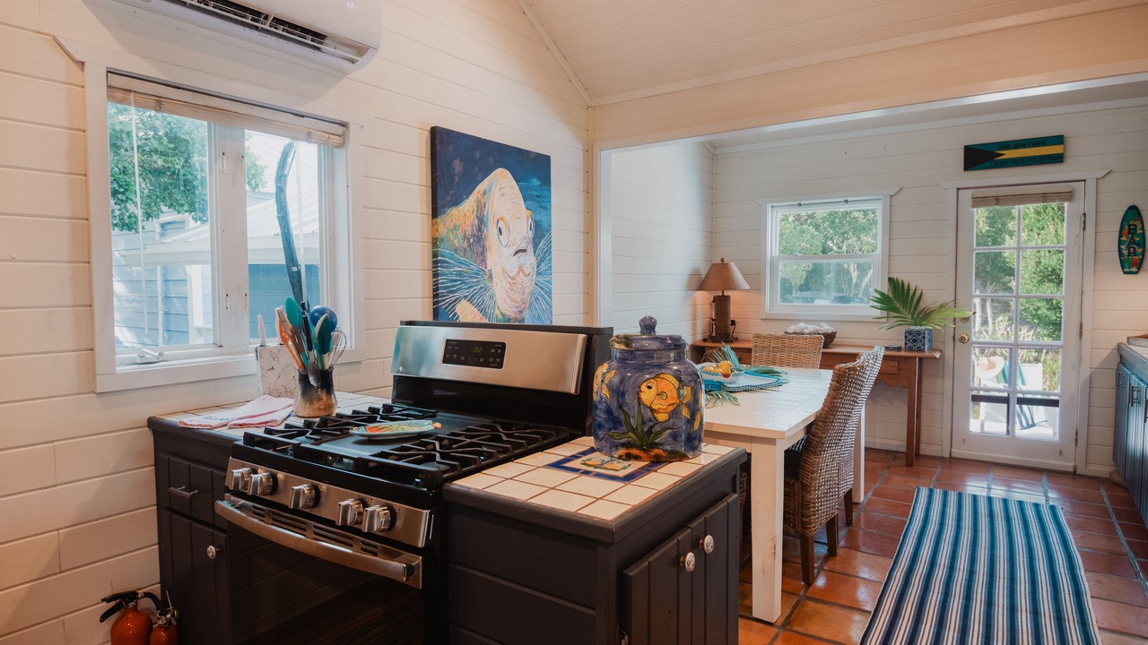 Photo of Kitchen in Lubbers Quarters Cay