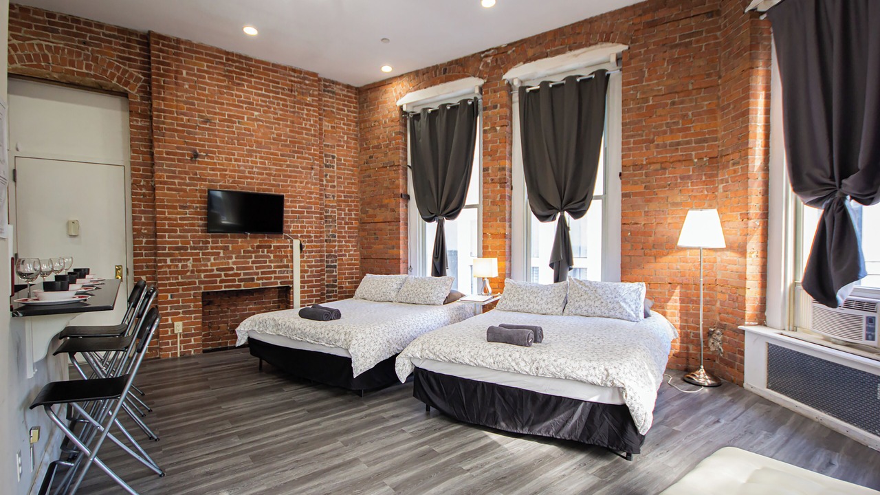 Photo of Bedroom in Koreatown
