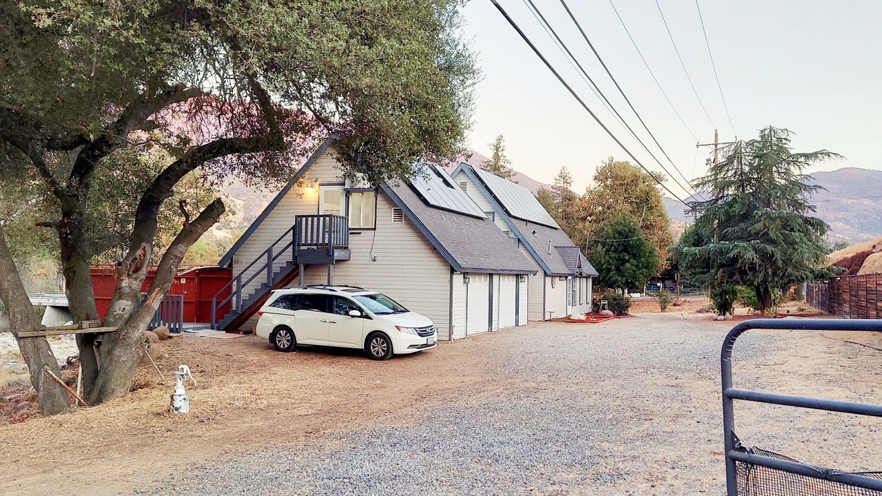 Photo of Outdoor in Springville