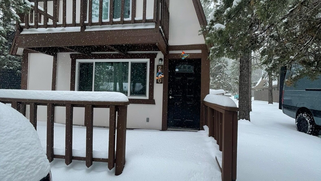 Photo of Outdoor in Woodlands