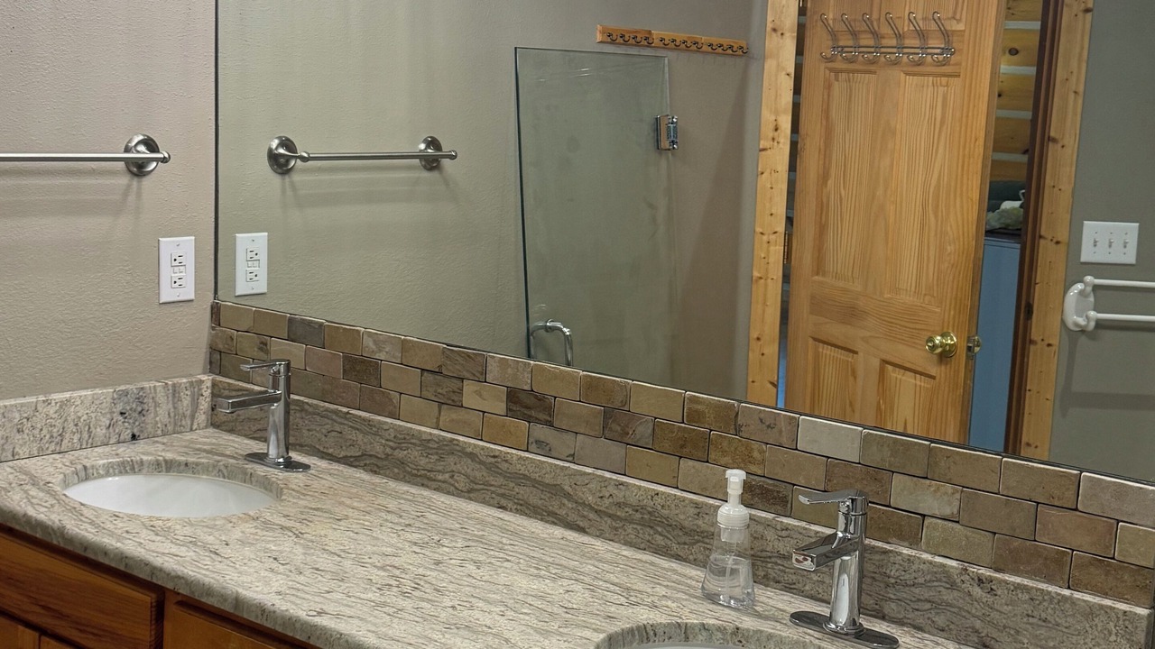 Photo of Bathroom in Todd