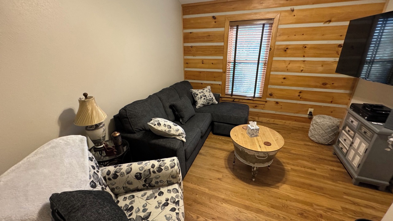 Photo of Livingroom in Todd