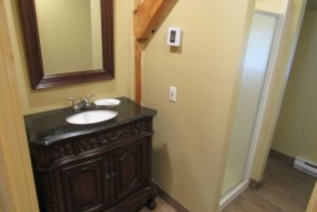 Photo of Bathroom in Saint-Luc-de-Bellechasse