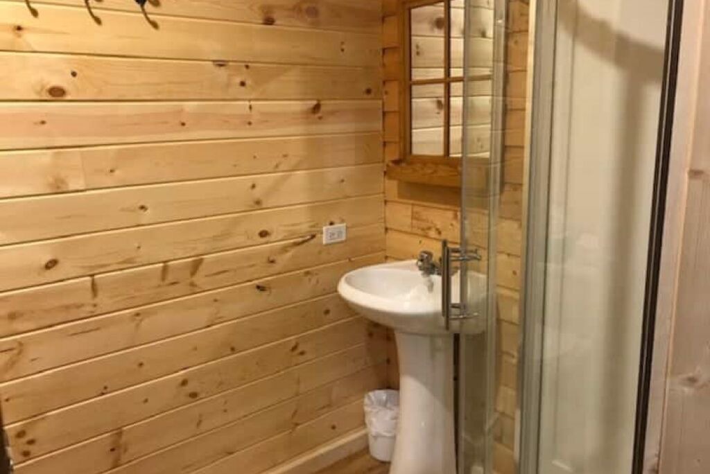 Photo of Bathroom in Saint-Luc-de-Bellechasse