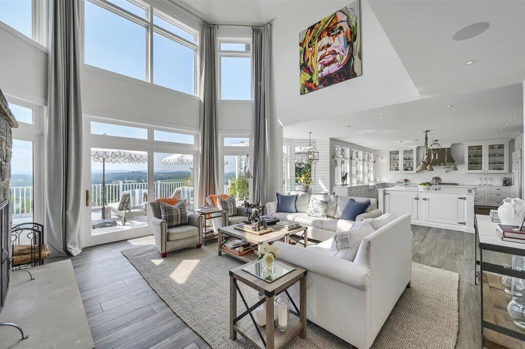 Photo of Livingroom in Westtown