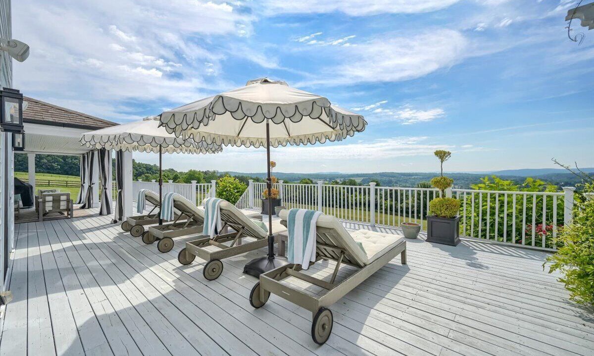 Photo of Patio Balcony in Westtown