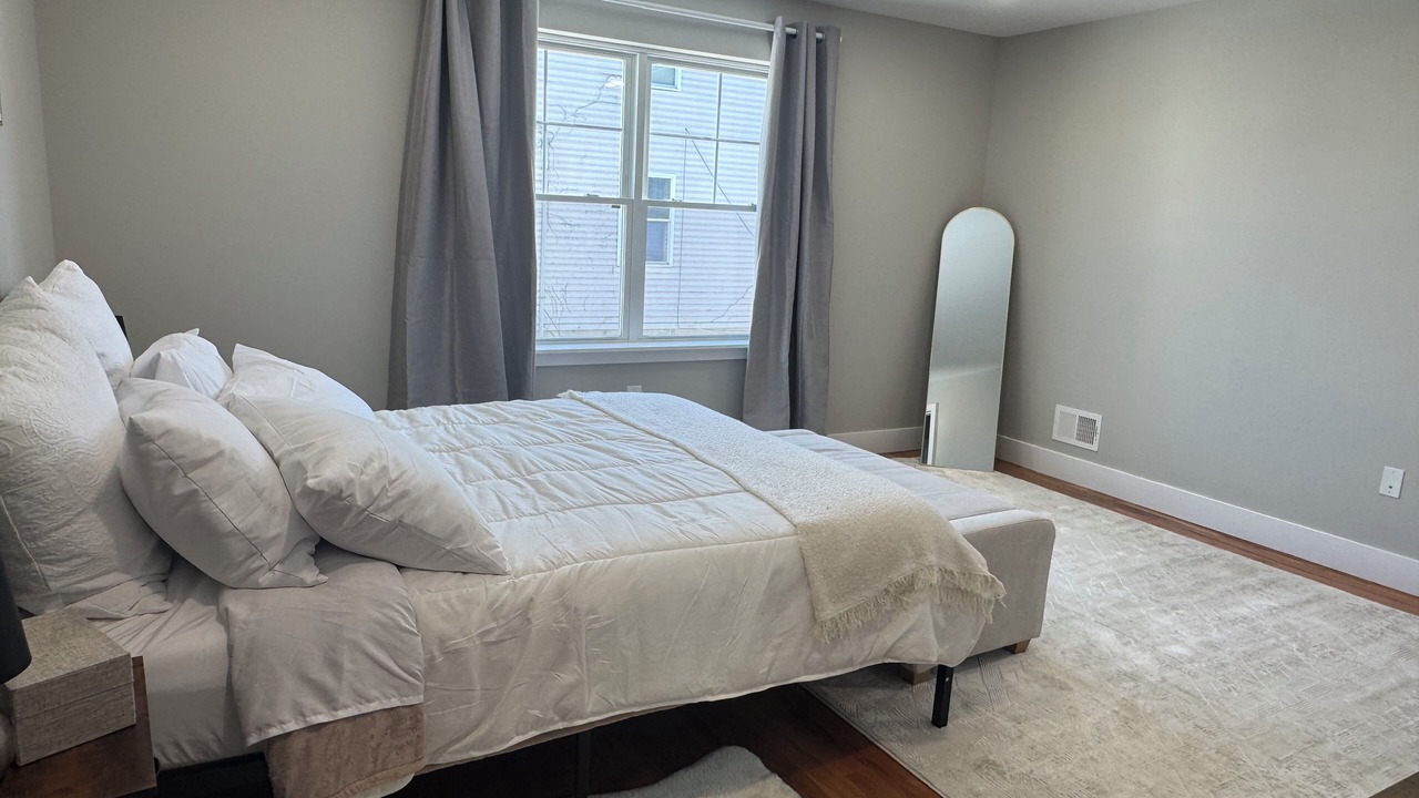 Photo of Bedroom in Elizabeth