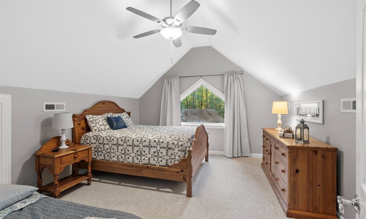 Photo of Bedroom in Wise