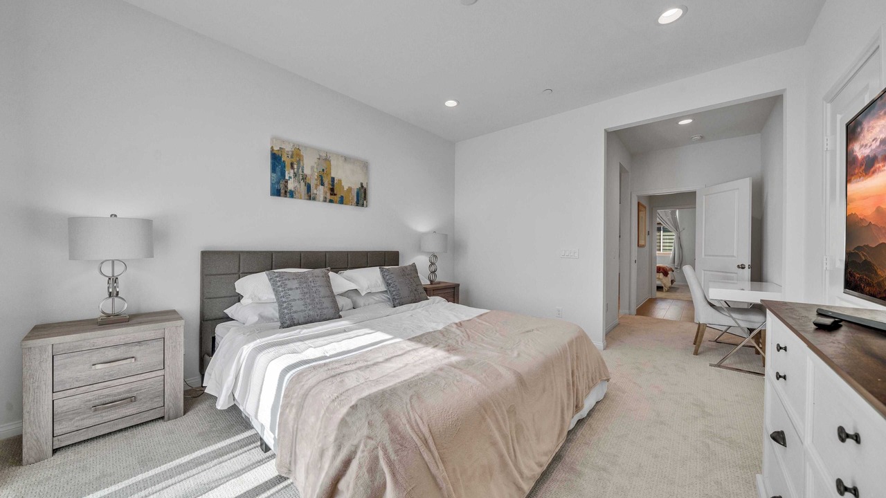 Photo of Bedroom in Northwest Anaheim