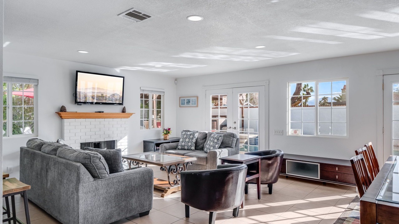 Photo of Bedroom in Desert Park Estates