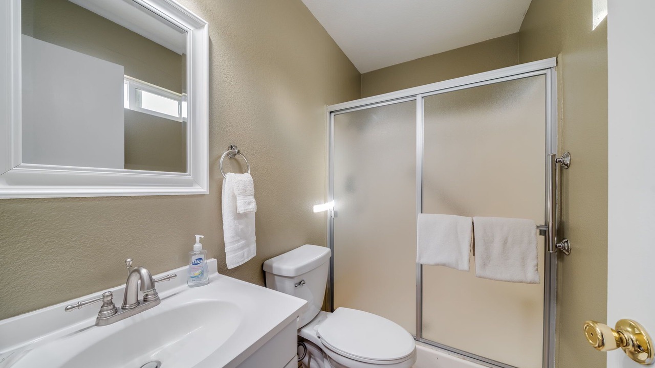 Photo of Bathroom in Desert Park Estates