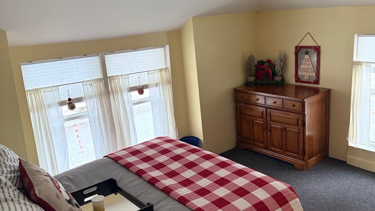 Photo of Bedroom in Fredonia