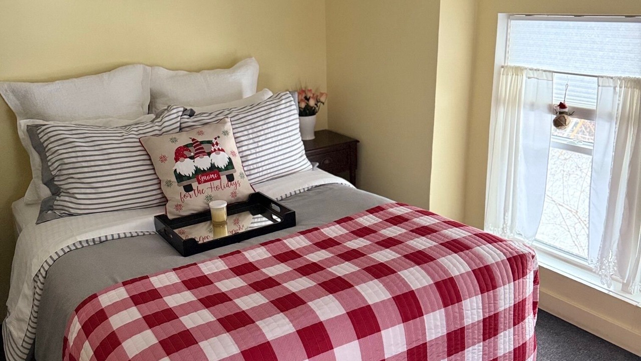 Photo of Bedroom in Fredonia