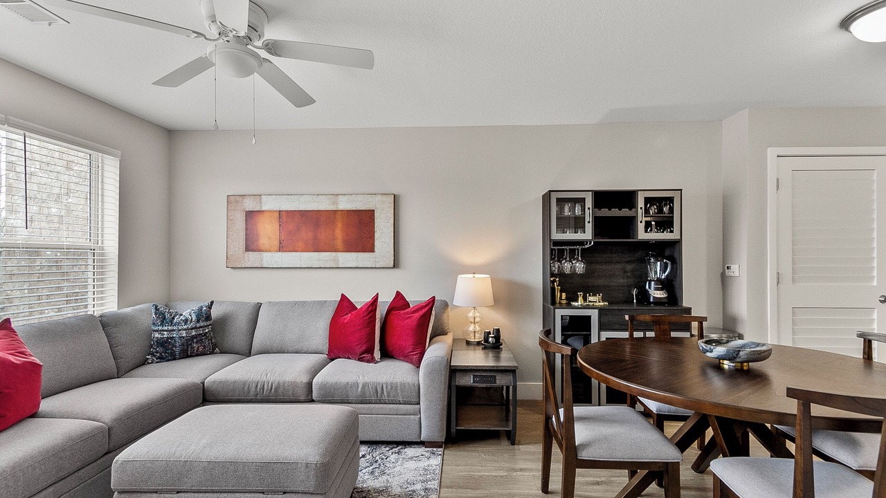 Photo of Livingroom in Tuscaloosa