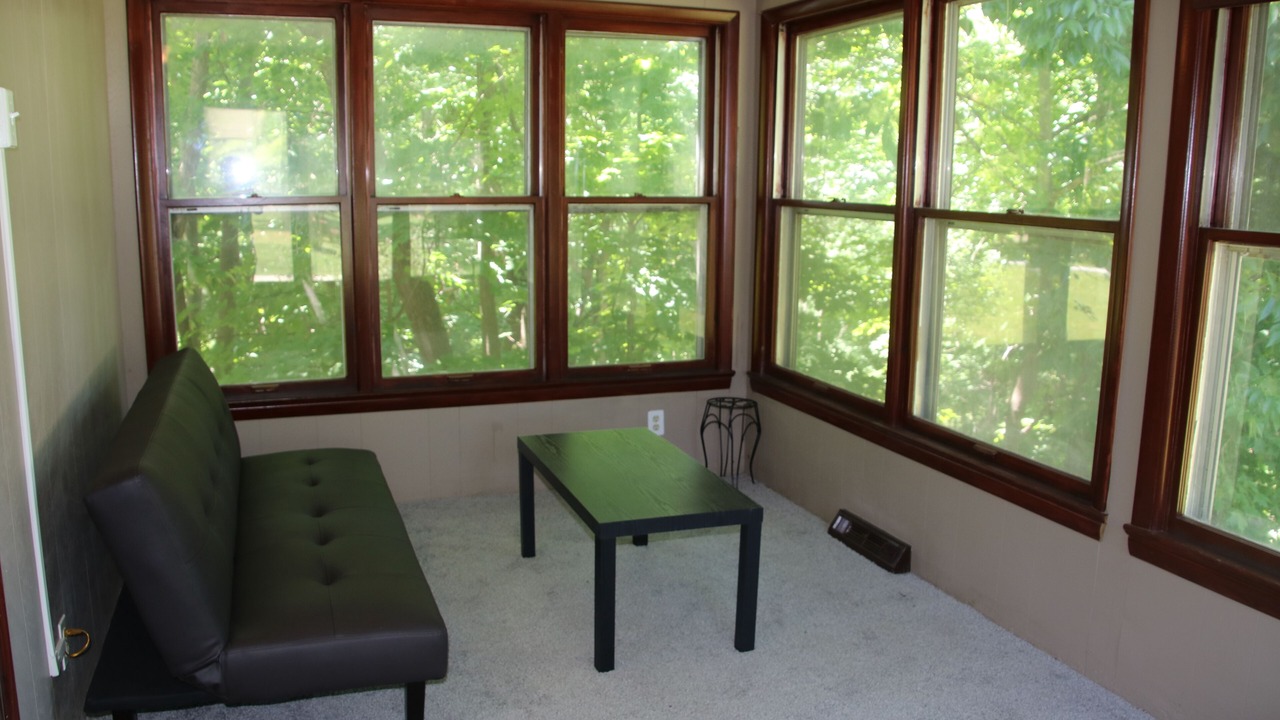 Photo of Bedroom in Richmond Heights