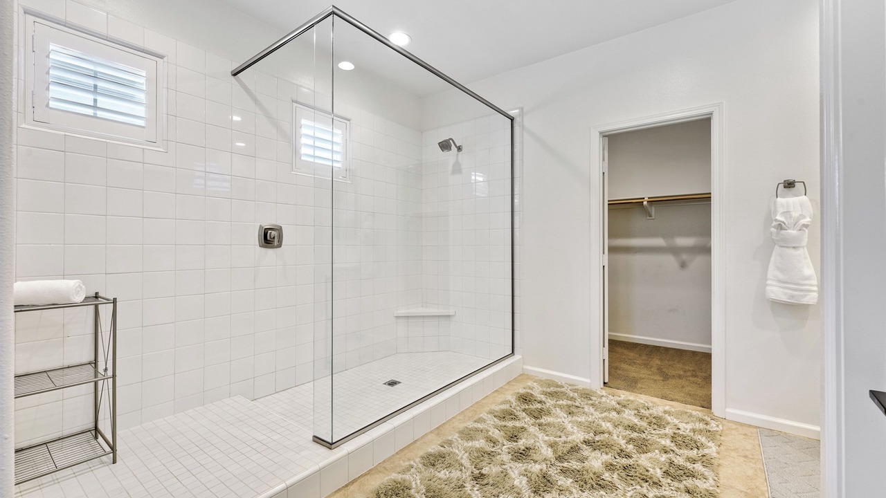 Photo of Bathroom in Lake Forest