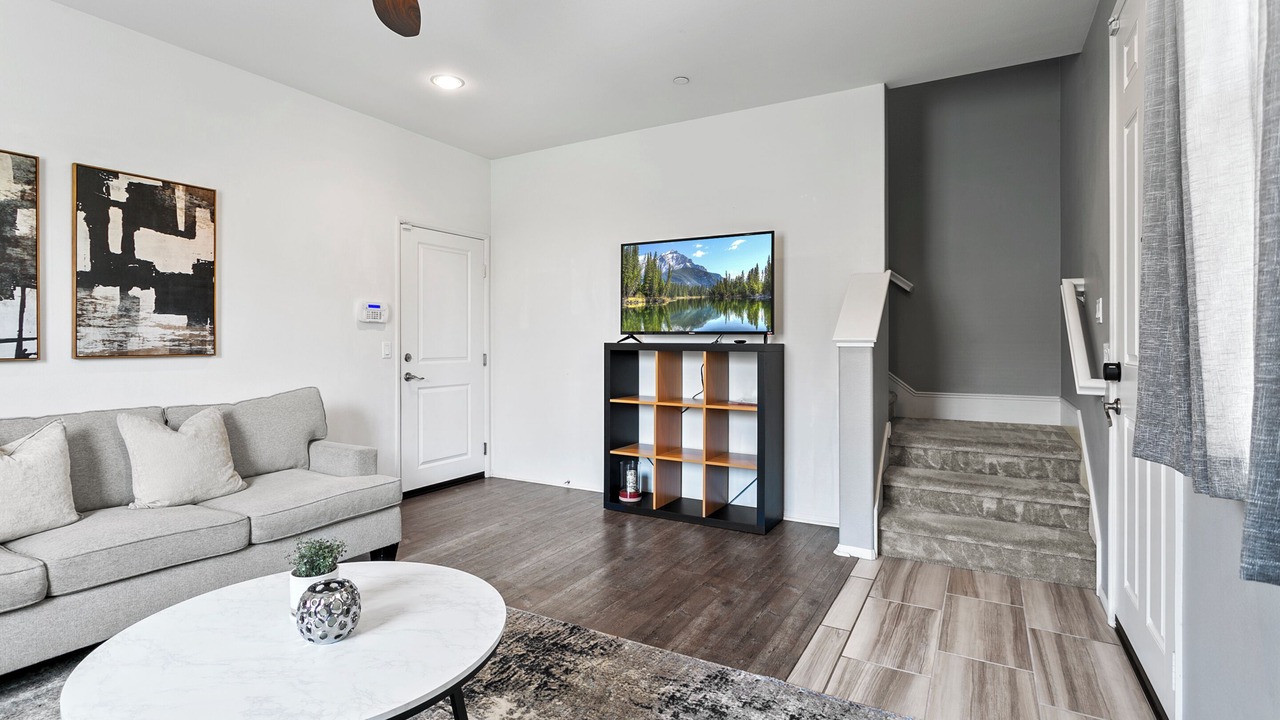 Photo of Livingroom in Mira Loma