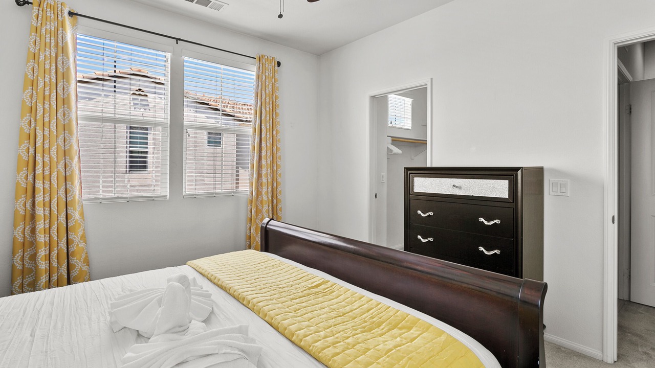 Photo of Bedroom in Mira Loma