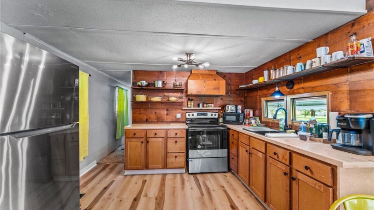 Photo of Kitchen in Pymatuning Central