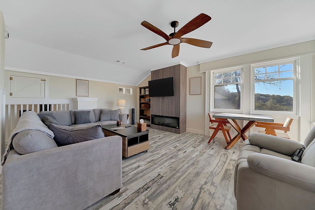 Photo of Livingroom in Sutter Creek