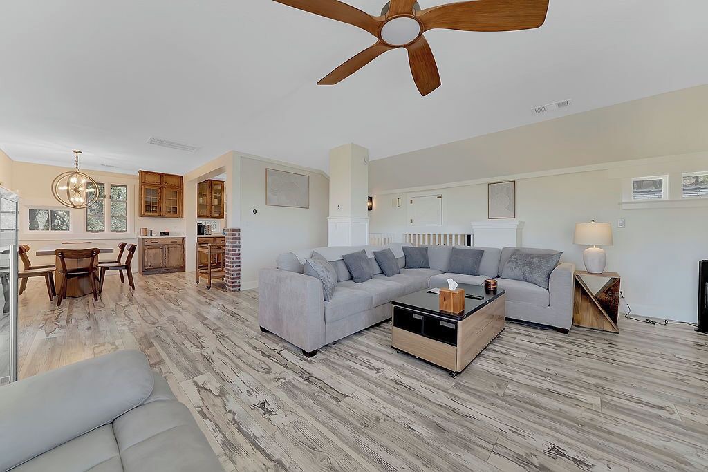 Photo of Livingroom in Sutter Creek