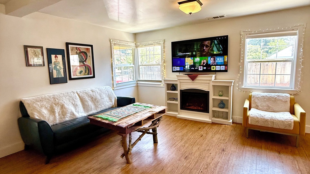 Photo of Livingroom in Southeastern Sacramento