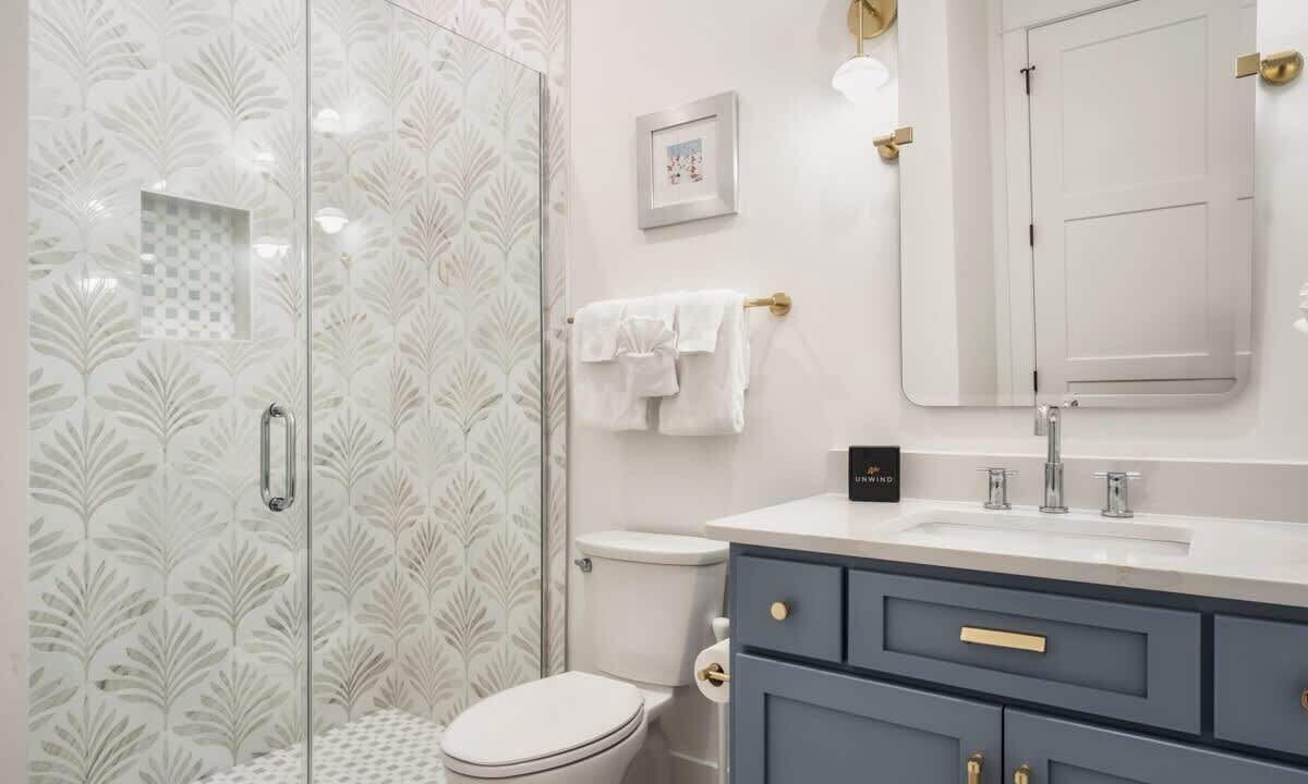 Photo of Bathroom in Orange Beach