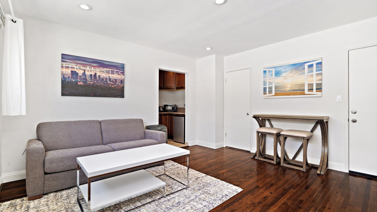 Photo of Livingroom in Mar Vista