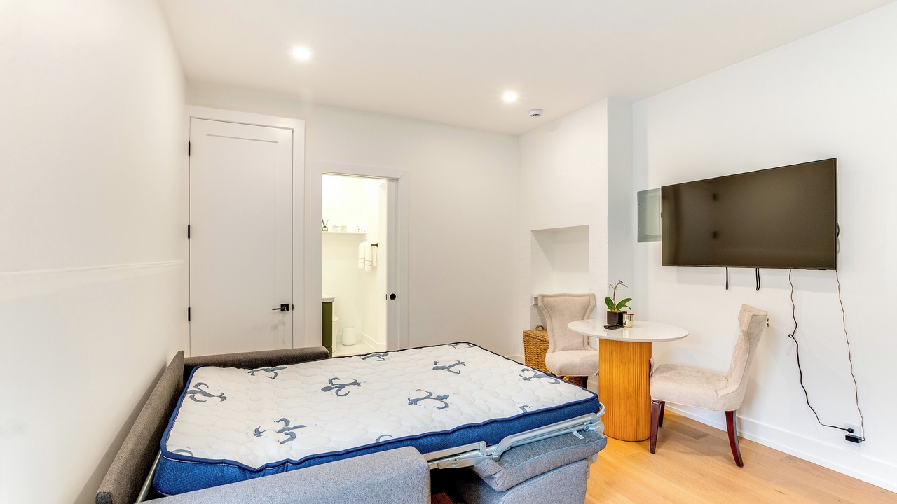 Photo of Bedroom in Southeast Yonkers