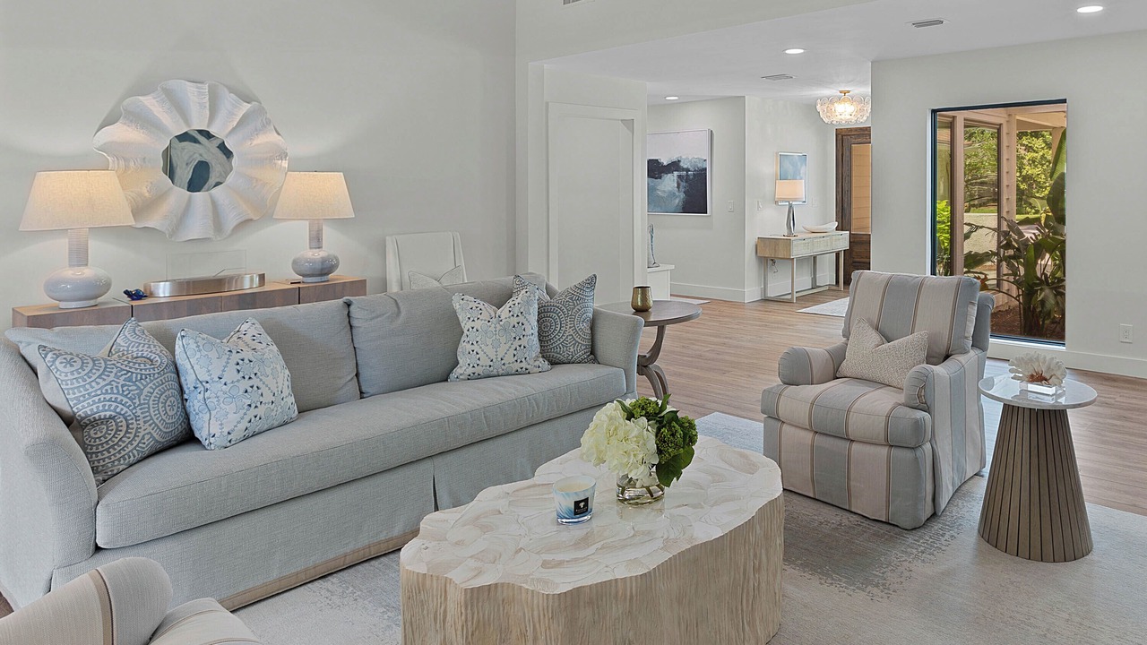 Photo of Livingroom in Palm Valley