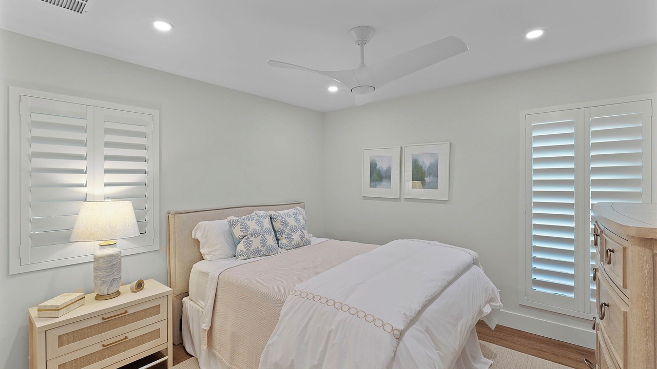 Photo of Bedroom in Palm Valley