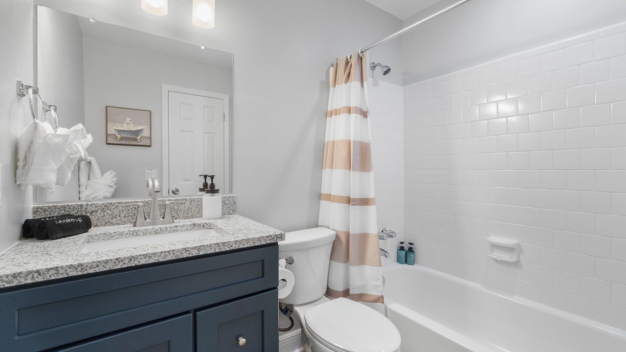 Photo of Bathroom in Northeast Pensacola