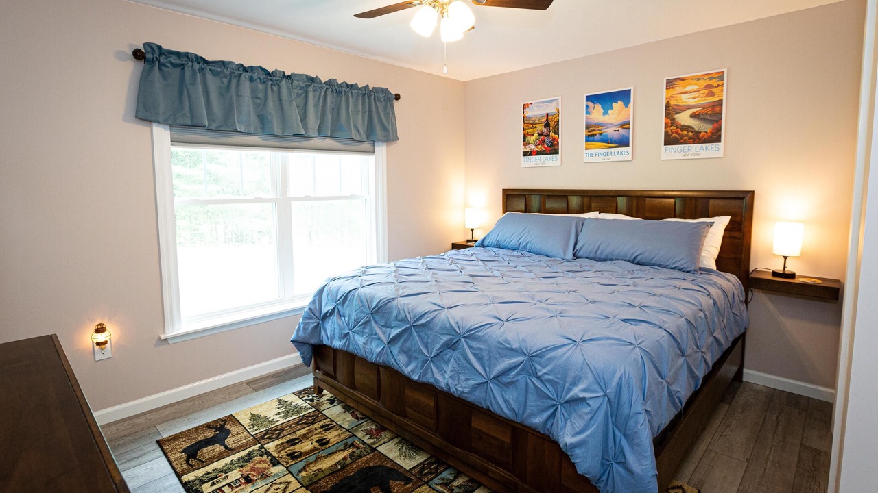Photo of Bedroom in Holcomb