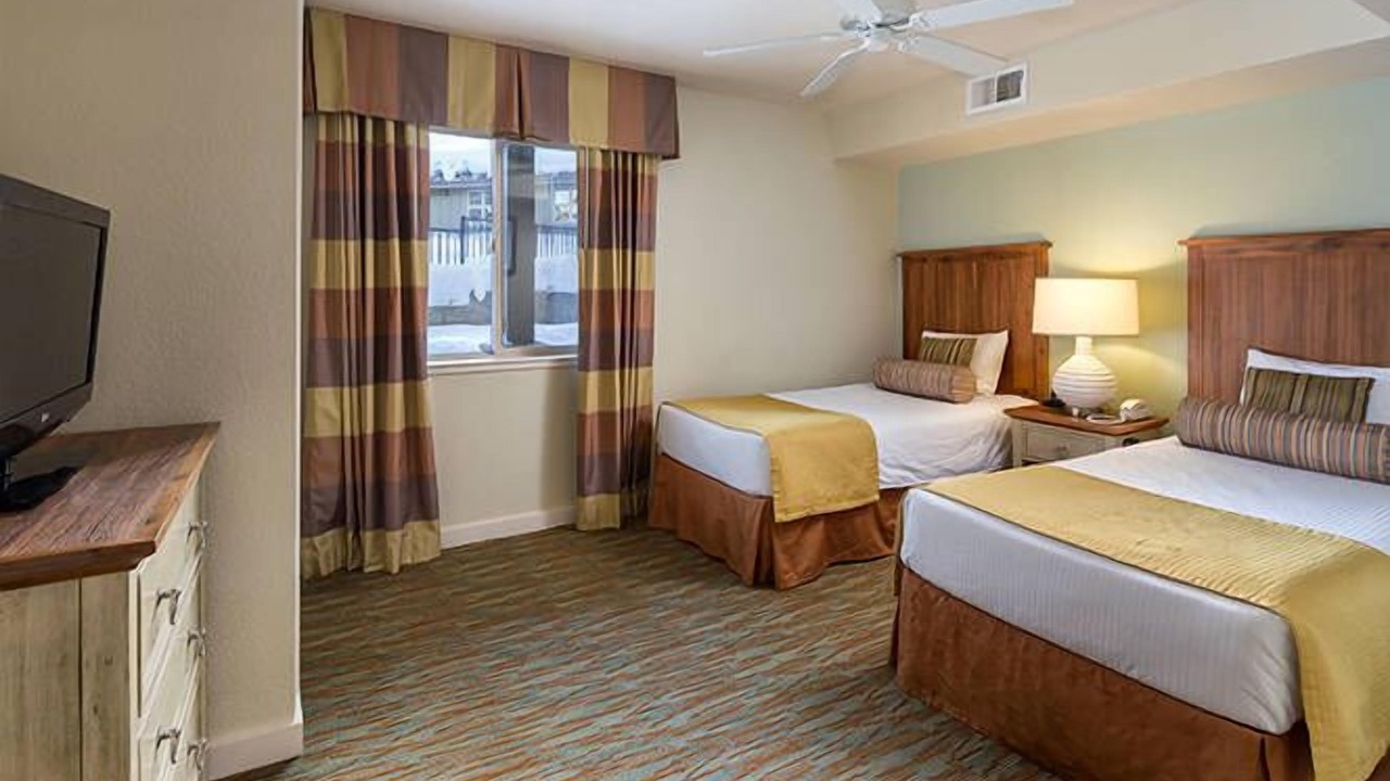 Photo of Bedroom in Round Hill Village