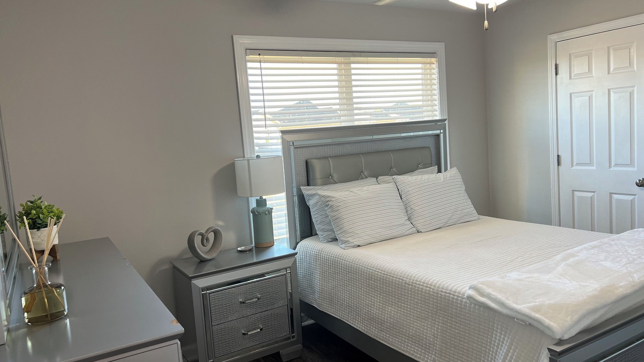 Photo of Bedroom in Montevallo