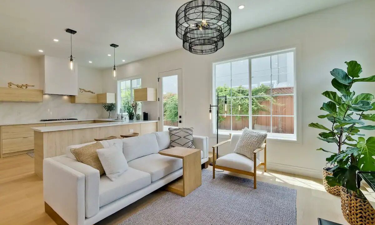 Photo of Livingroom in West San Jose