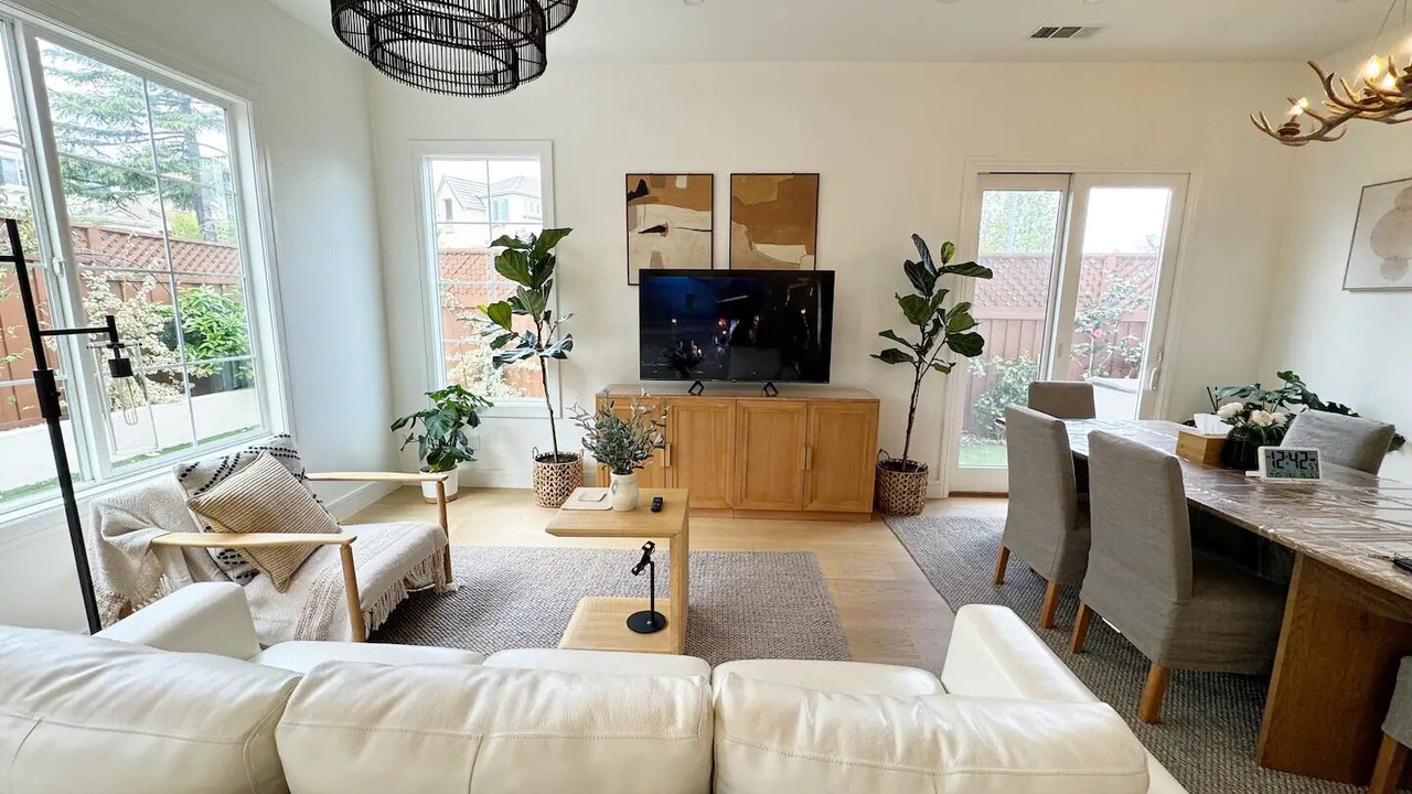 Photo of Livingroom in West San Jose