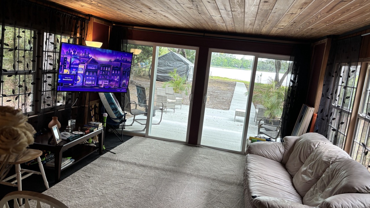 Photo of Livingroom in Silver Springs