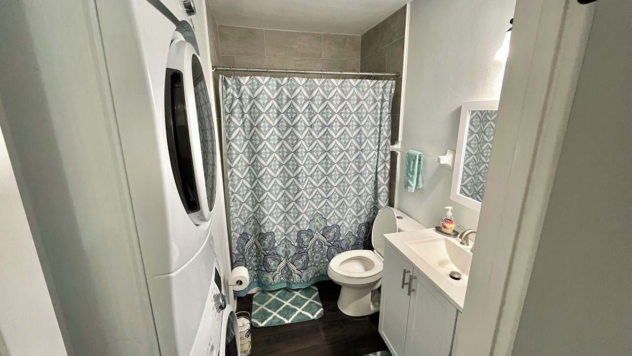 Photo of Bathroom in Northeast Pensacola