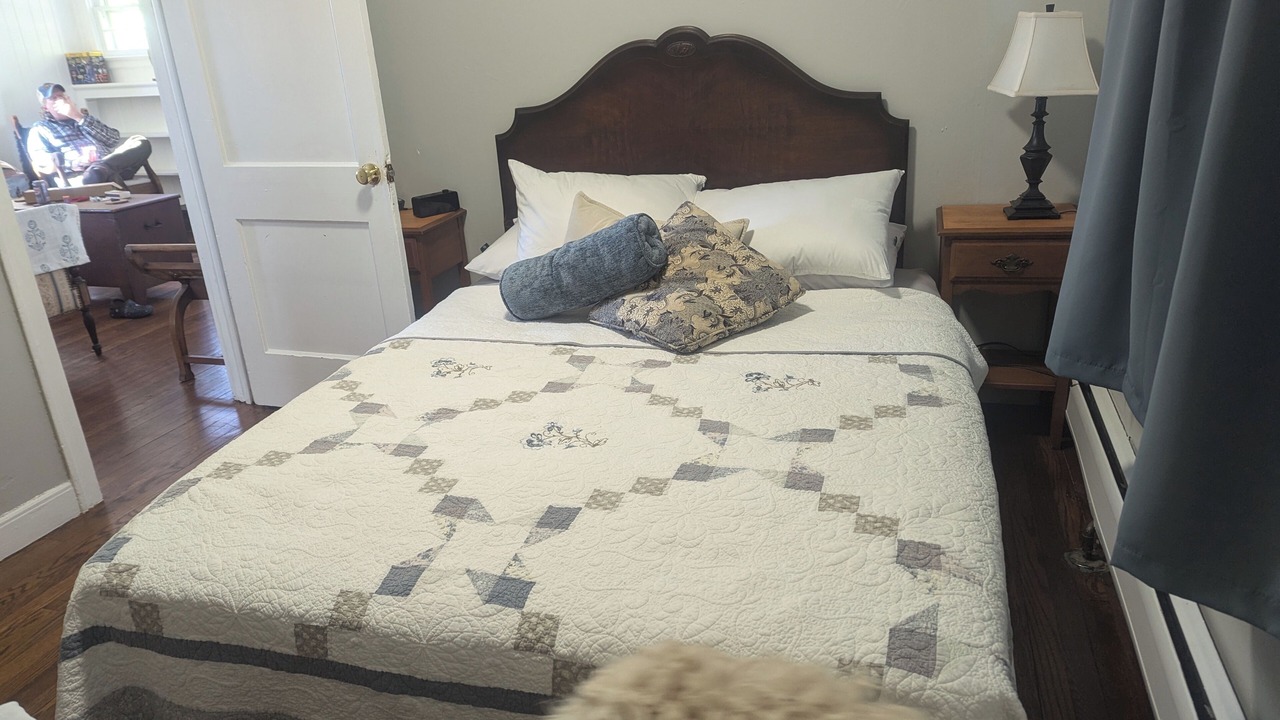 Photo of Bedroom in Newtown