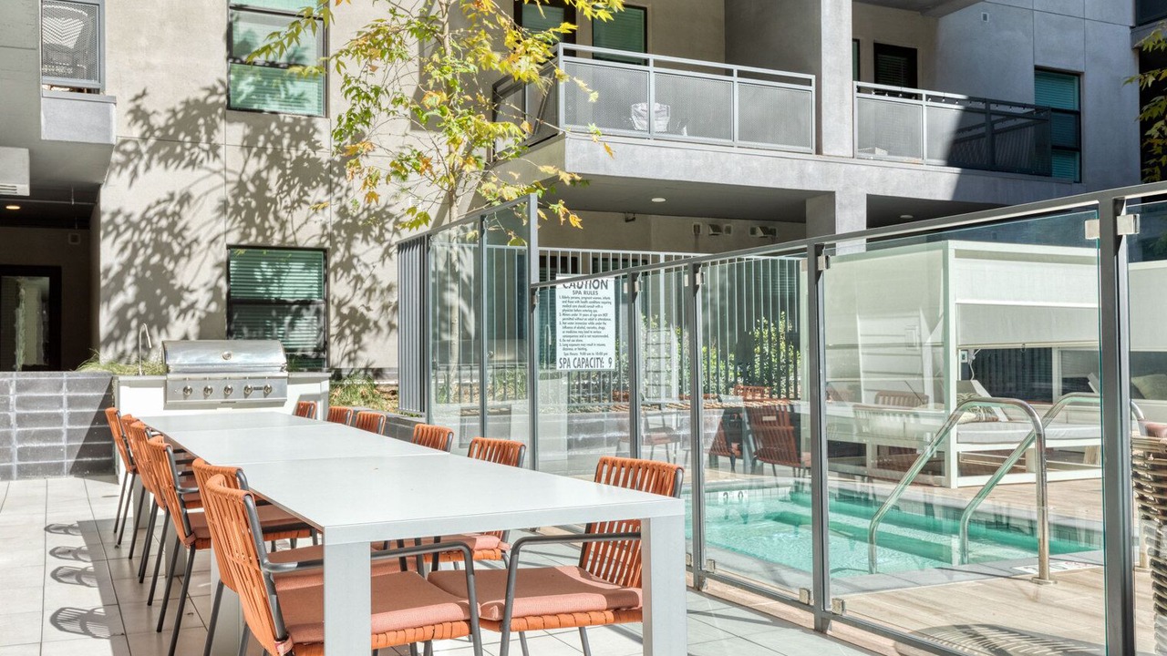 Photo of Outdoor in Warner Center