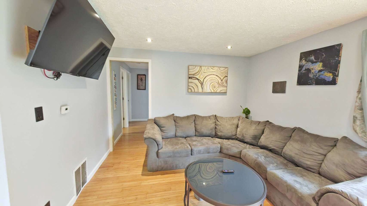 Photo of Livingroom in Rochester
