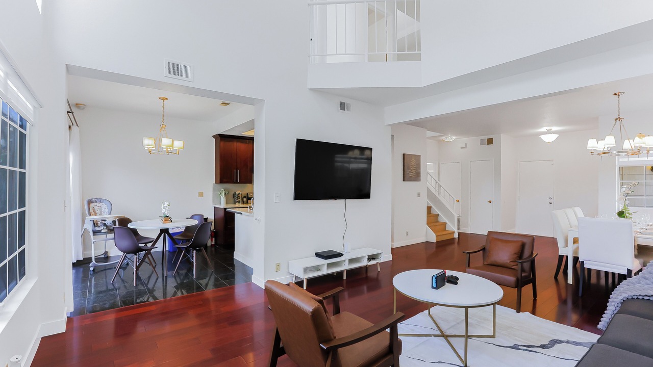 Photo of Livingroom in Townsend